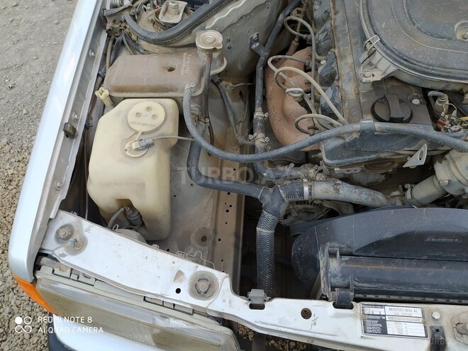 Mercedes 190 1993, 577,000 km - 2.0 l - Qazax