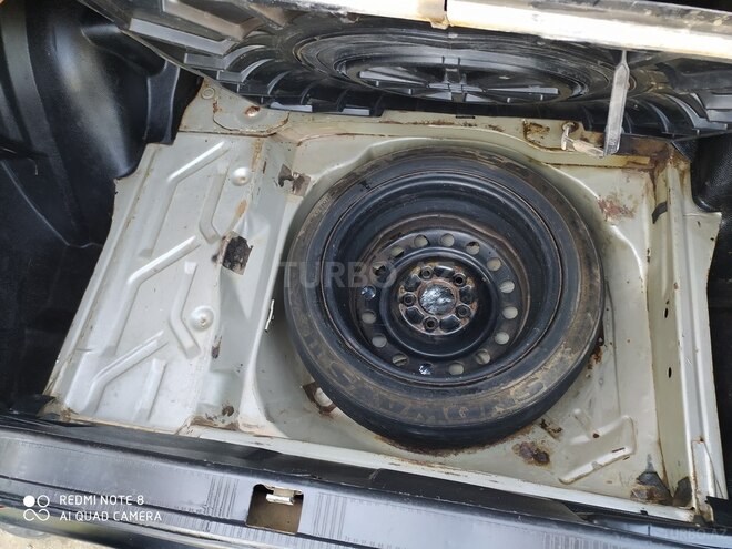 Mercedes 190 1993, 577,000 km - 2.0 l - Qazax
