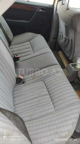 Mercedes E 230 1987, 324,500 km - 2.3 л - Bakı