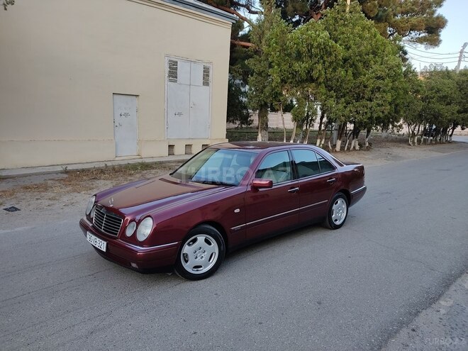 Mercedes E 240 1998, 345,507 km - 2.4 l - Xırdalan