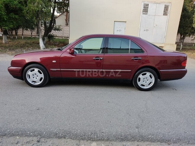 Mercedes E 240 1998, 345,507 km - 2.4 l - Xırdalan
