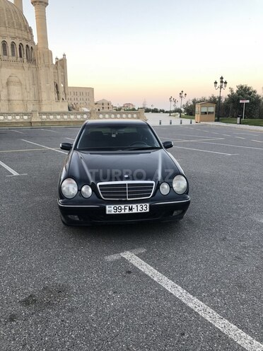 Mercedes E 220 2000, 307,340 km - 2.2 л - Bakı
