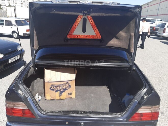 Mercedes E 200 1995, 530,000 km - 2.0 l - Bakı