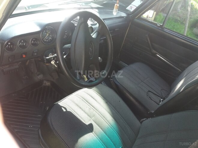 LADA (VAZ) 2106 1985, 300,000 km - 1.6 l - Zaqatala