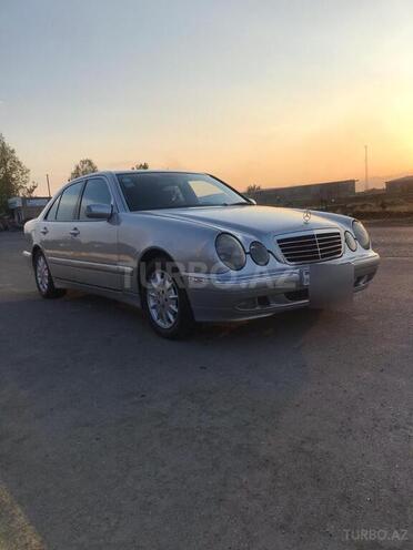 Mercedes E 270 1999, 303,000 km - 2.7 l - Ağdam