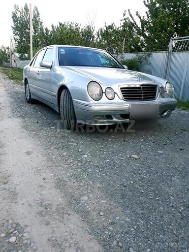 Mercedes E 270 1999, 303,000 km - 2.7 l - Ağdam