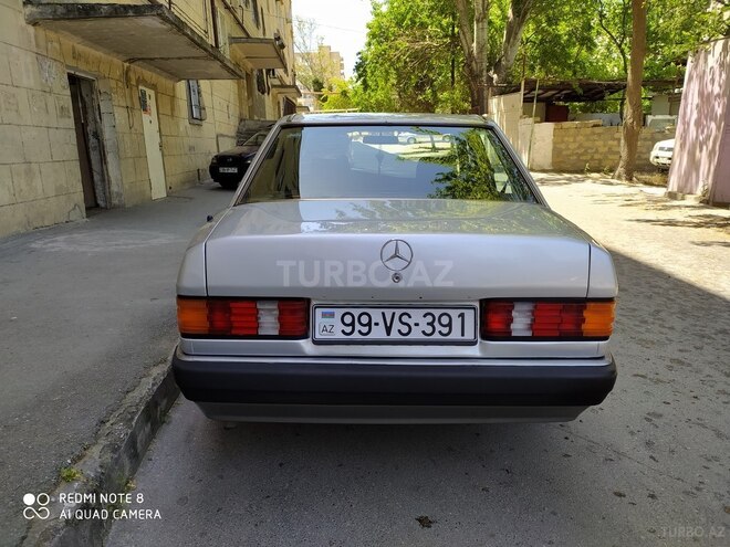 Mercedes 190 1990, 175,000 km - 2.0 l - Bakı