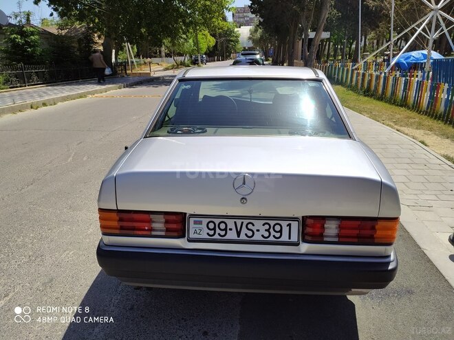 Mercedes 190 1990, 175,000 km - 2.0 l - Bakı