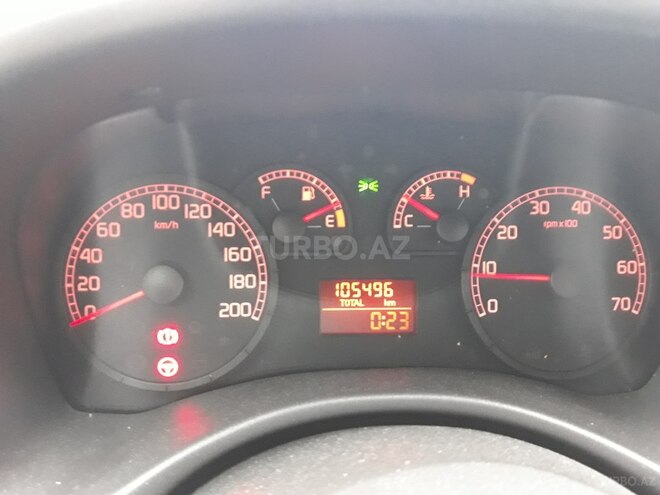 Fiat Punto 2007, 107,000 km - 1.3 l - Bakı