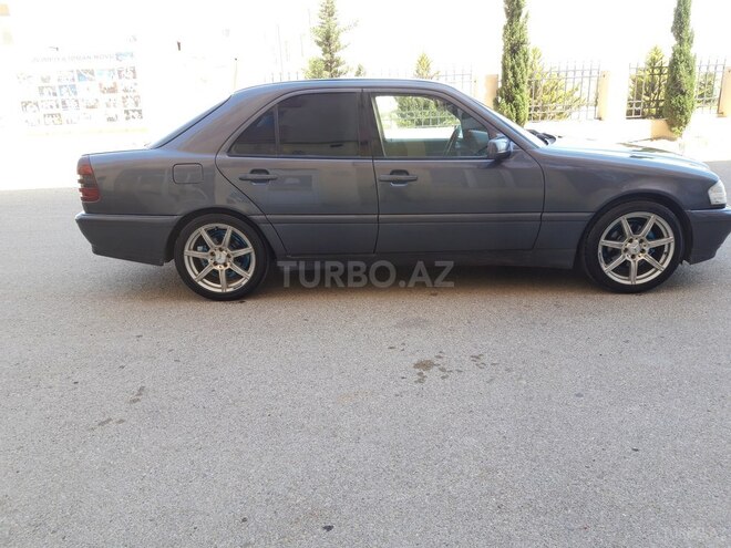 Mercedes C 200 1997, 198,000 km - 2.0 l - Bakı