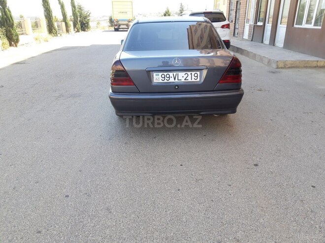 Mercedes C 200 1997, 198,000 km - 2.0 l - Bakı