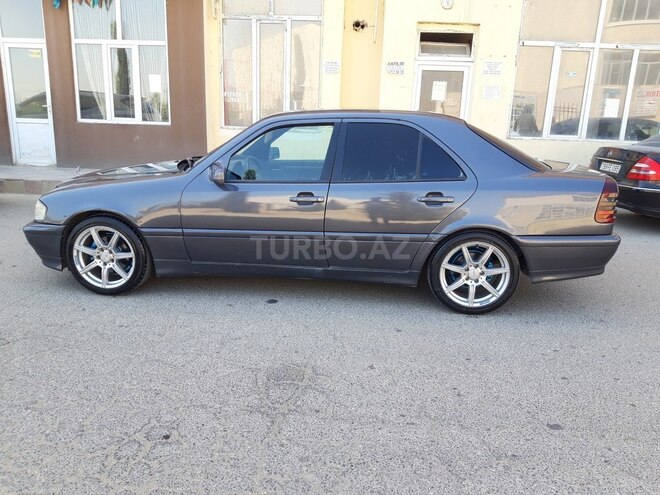 Mercedes C 200 1997, 198,000 km - 2.0 l - Bakı