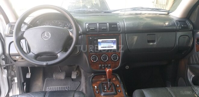 Mercedes ML 320 2002, 286,800 km - 3.2 л - Bakı