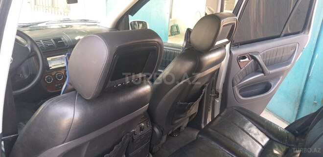 Mercedes ML 320 2002, 286,800 km - 3.2 л - Bakı