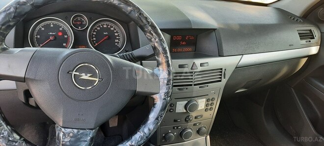 Opel Astra 2006, 225,458 km - 1.3 л - Tovuz
