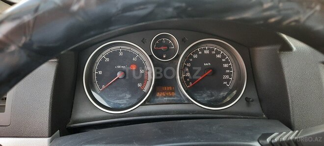 Opel Astra 2006, 225,458 km - 1.3 л - Tovuz
