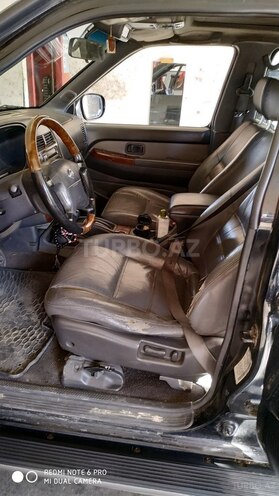 Nissan Pathfinder 1999, 241,000 km - 3.3 l - Bakı