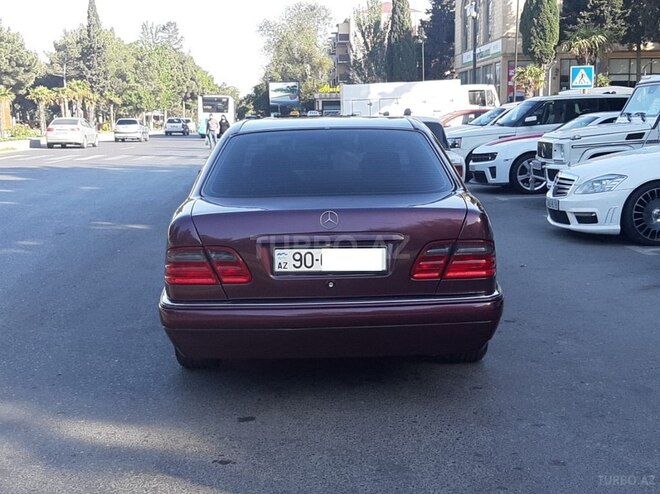 Mercedes E 230 1996, 360,000 km - 2.3 l - Sumqayıt