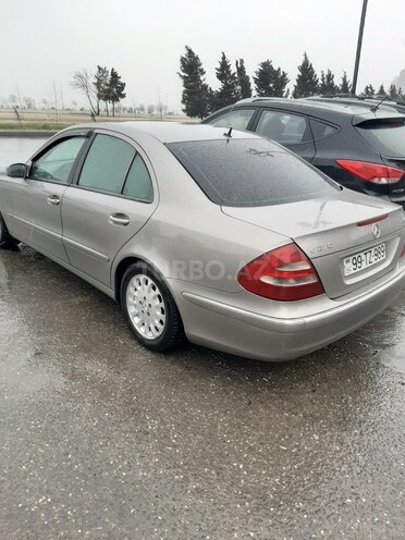 Mercedes E 270 2003, 310,000 km - 2.7 l - Bakı