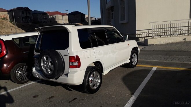 Mitsubishi Pajero io 1999, 268,000 km - 1.8 l - Bakı