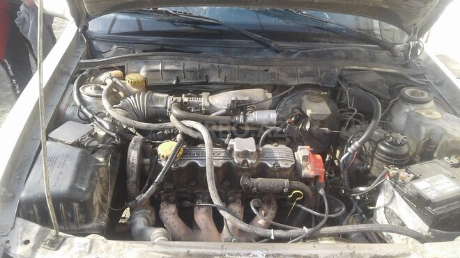Opel Vectra 1991, 199,000 km - 1.8 l - Şamaxı
