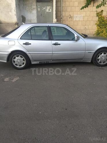 Mercedes C 180 1995, 300,000 km - 1.8 л - Bakı