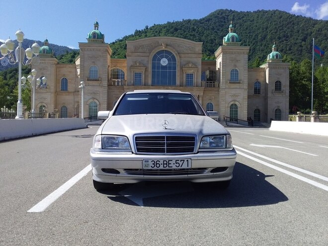 Mercedes C 220 1995, 399,036 km - 2.2 л - Qəbələ