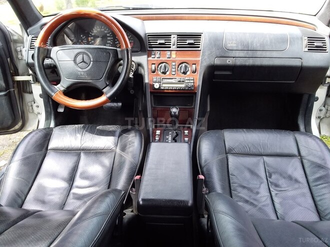 Mercedes C 220 1995, 399,036 km - 2.2 л - Qəbələ