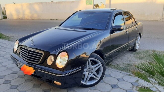 Mercedes E 270 2000, 245,000 km - 2.7 л - Sumqayıt