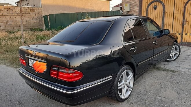 Mercedes E 270 2000, 245,000 km - 2.7 л - Sumqayıt