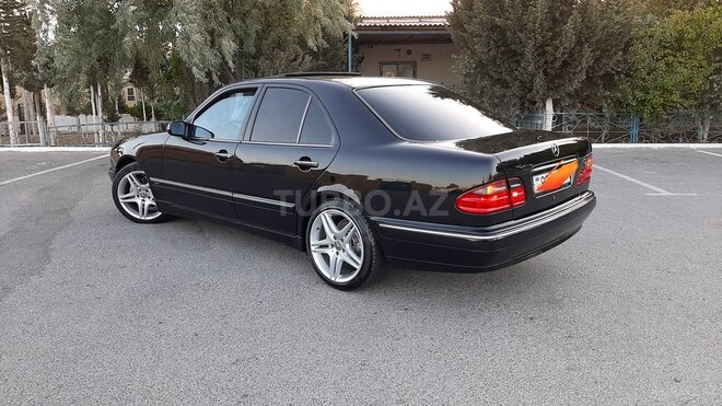 Mercedes E 270 2000, 245,000 km - 2.7 л - Sumqayıt