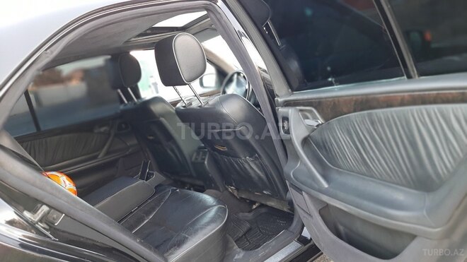 Mercedes E 270 2000, 245,000 km - 2.7 л - Sumqayıt