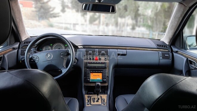 Mercedes E 270 2000, 245,000 km - 2.7 л - Sumqayıt