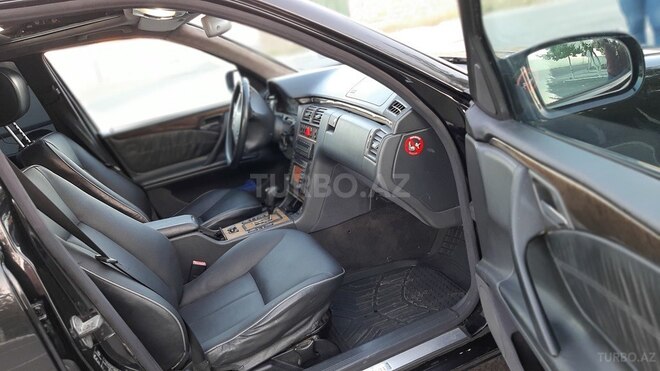 Mercedes E 270 2000, 245,000 km - 2.7 л - Sumqayıt