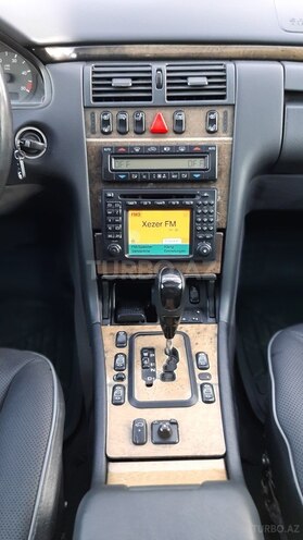Mercedes E 270 2000, 245,000 km - 2.7 л - Sumqayıt