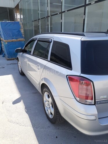 Opel Astra 2006, 228,000 km - 1.3 л - Bakı