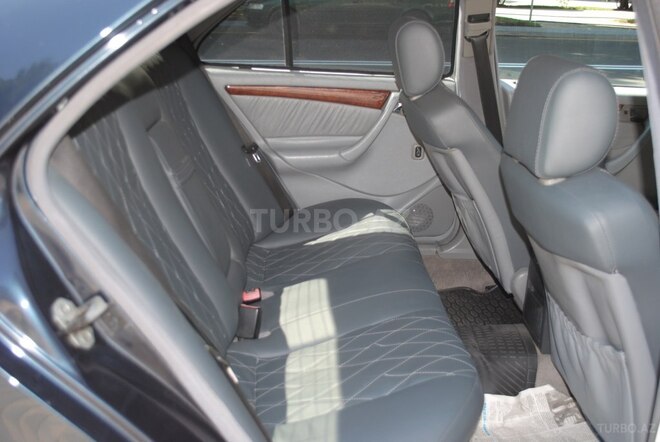 Mercedes C 230 1997, 220,000 km - 2.3 l - Sumqayıt