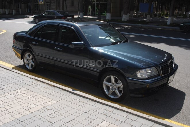 Mercedes C 230 1997, 220,000 km - 2.3 l - Sumqayıt