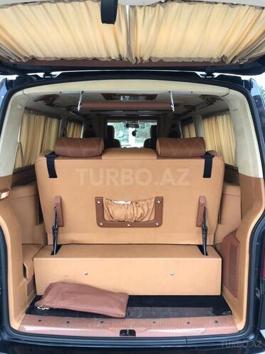 Volkswagen Caravelle 2008, 160,000 km - 2.5 l - Bakı