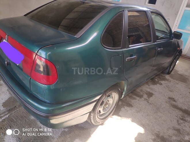 Volkswagen Polo 1995, 225,386 km - 1.6 l - Bakı