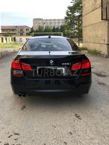 BMW 528 2013, 104,000 km - 2.0 л - Bakı