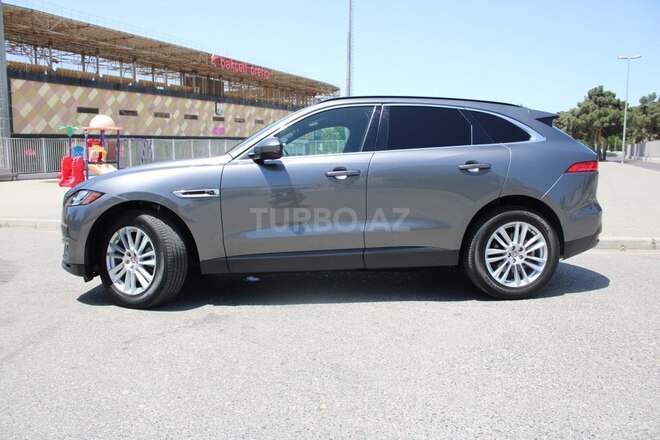 Jaguar F-Pace 2018, 11,000 km - 2.0 l - Bakı