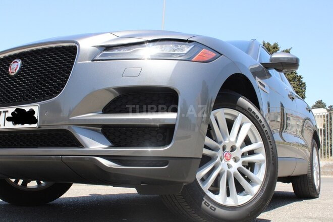 Jaguar F-Pace 2018, 11,000 km - 2.0 l - Bakı