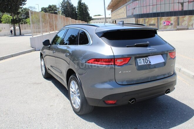 Jaguar F-Pace 2018, 11,000 km - 2.0 l - Bakı