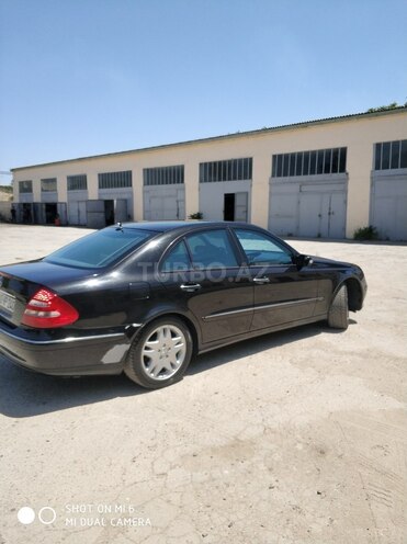 Mercedes E 240 2002, 236,700 km - 2.6 л - Bakı