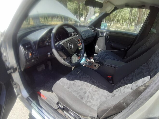 Mercedes C 180 1998, 285,609 km - 1.8 л - Sumqayıt