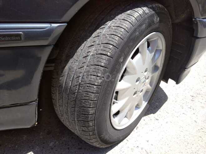 Mercedes C 220 2000, 380,000 km - 2.2 л - Bakı