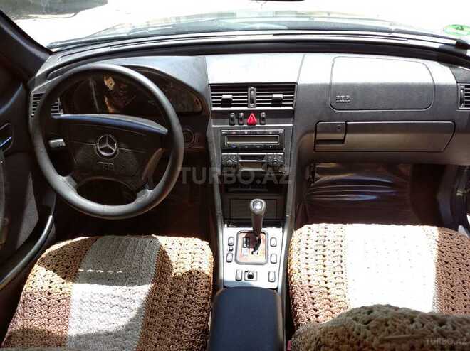 Mercedes C 220 2000, 380,000 km - 2.2 л - Bakı