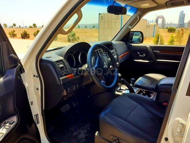 Mitsubishi Pajero 2007, 168,000 km - 3.0 l - Bakı