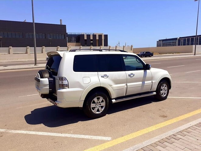 Mitsubishi Pajero 2007, 168,000 km - 3.0 l - Bakı